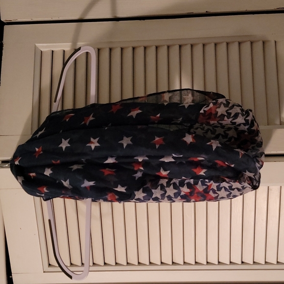 Patriotic Infinity Scarf🇺🇲 - Picture 2 of 4